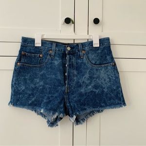 Levi’s 501 Acid Wash High Wais Shorts Size 30